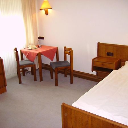 Hotel An Der Hauptallee Bad Pyrmont Zewnętrze zdjęcie